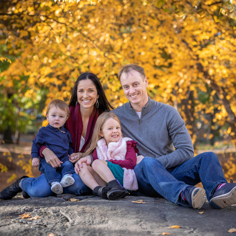 /family width= /family